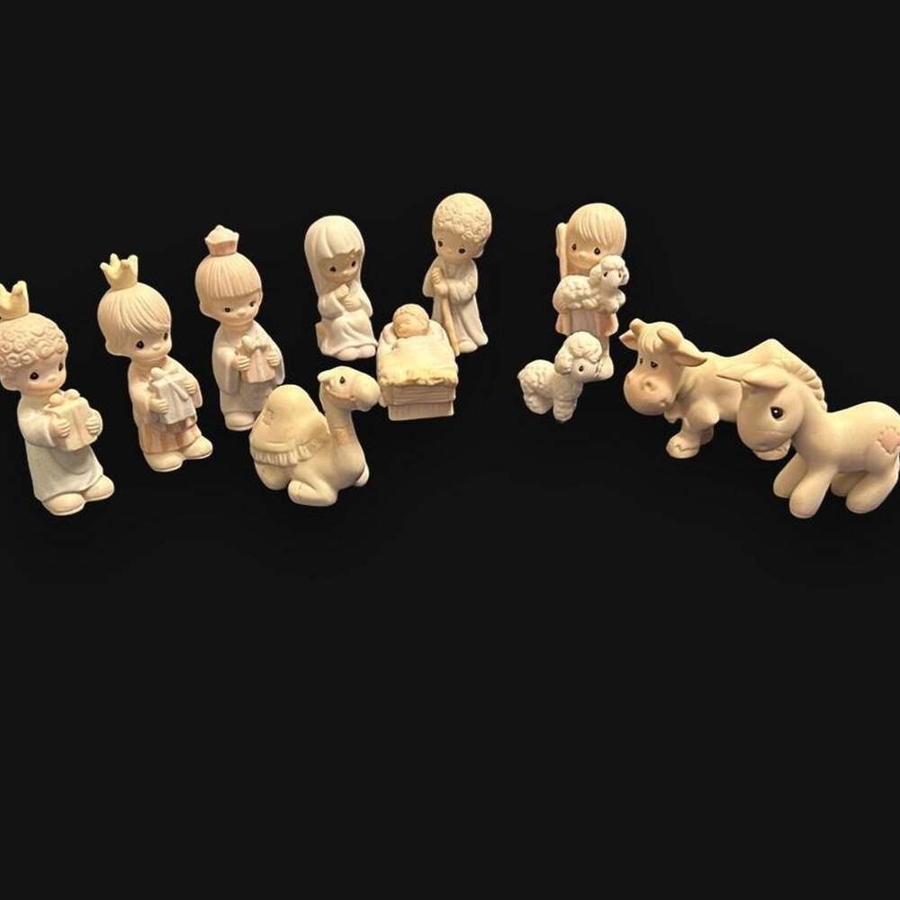1982 Precious Moments 11 piece nativity set. “Come Let Us Adore Him.”